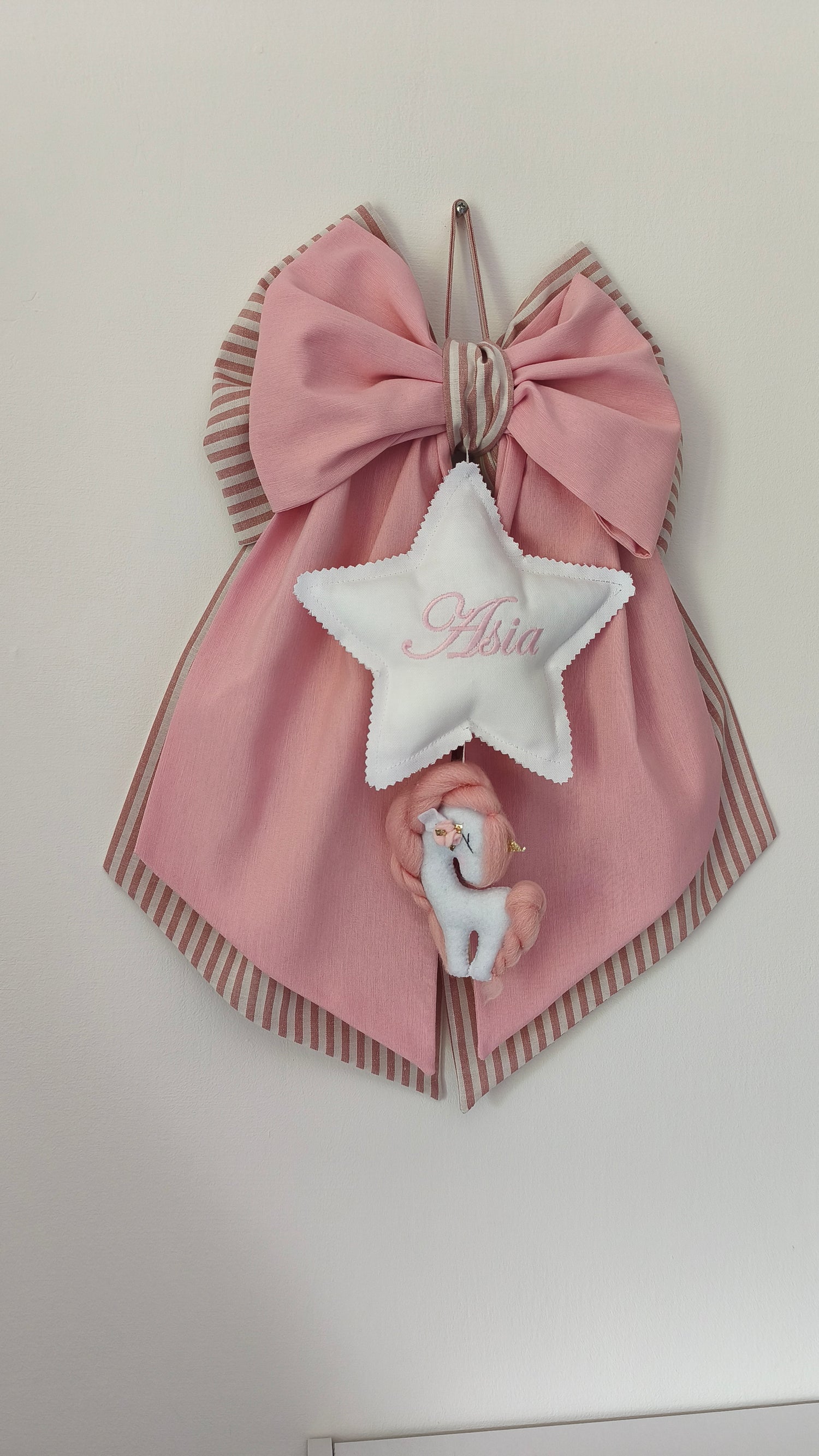 Fiocco Nascita Personalizzato Unicorno Rosa – Pronto in 24 ore!