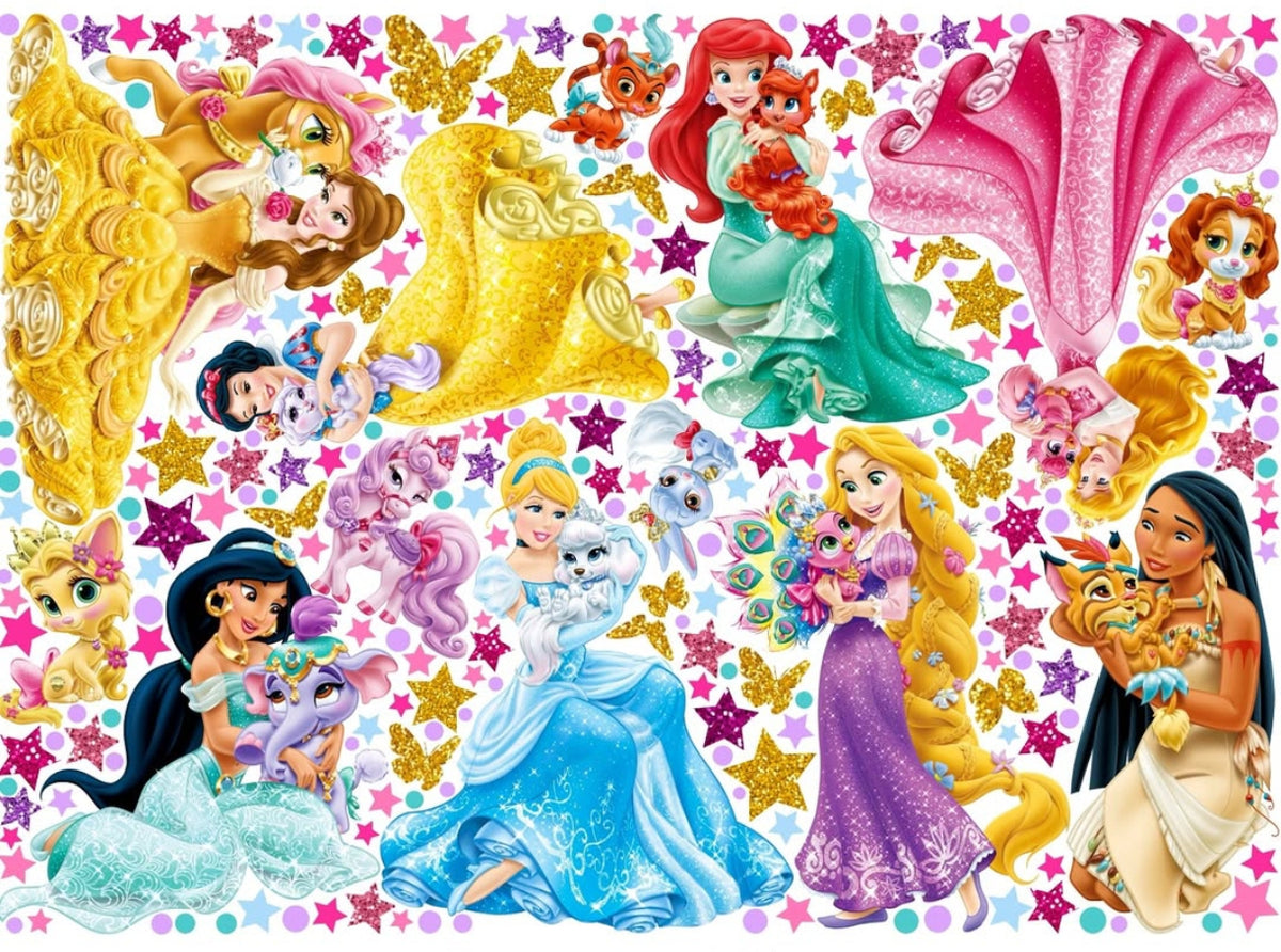 Stickers murali con Cenerentola, Rapunzel, Ariel e Jasmine insieme ai loro cuccioli Palace Pets e stelle glitter.