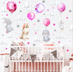 Adesivi murali coniglietti con palloncini rosa e nuvole. Decorazione pareti acquerello per cameretta neonata e bambina.