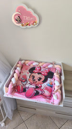 Fasciatoio con materassino di Minnie e lampada a nuvola personalizzata, arredo neonata sui toni del rosa