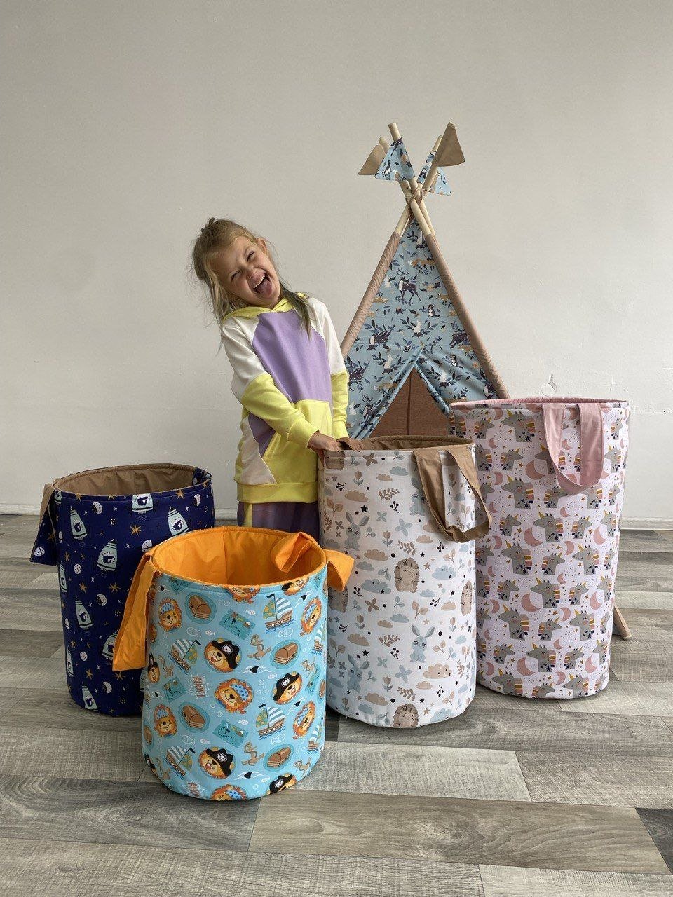 Cesto Portagiochi Tenda Chiudibile con Manici – Organizza i Giocattoli in Cameretta - universo del bambino