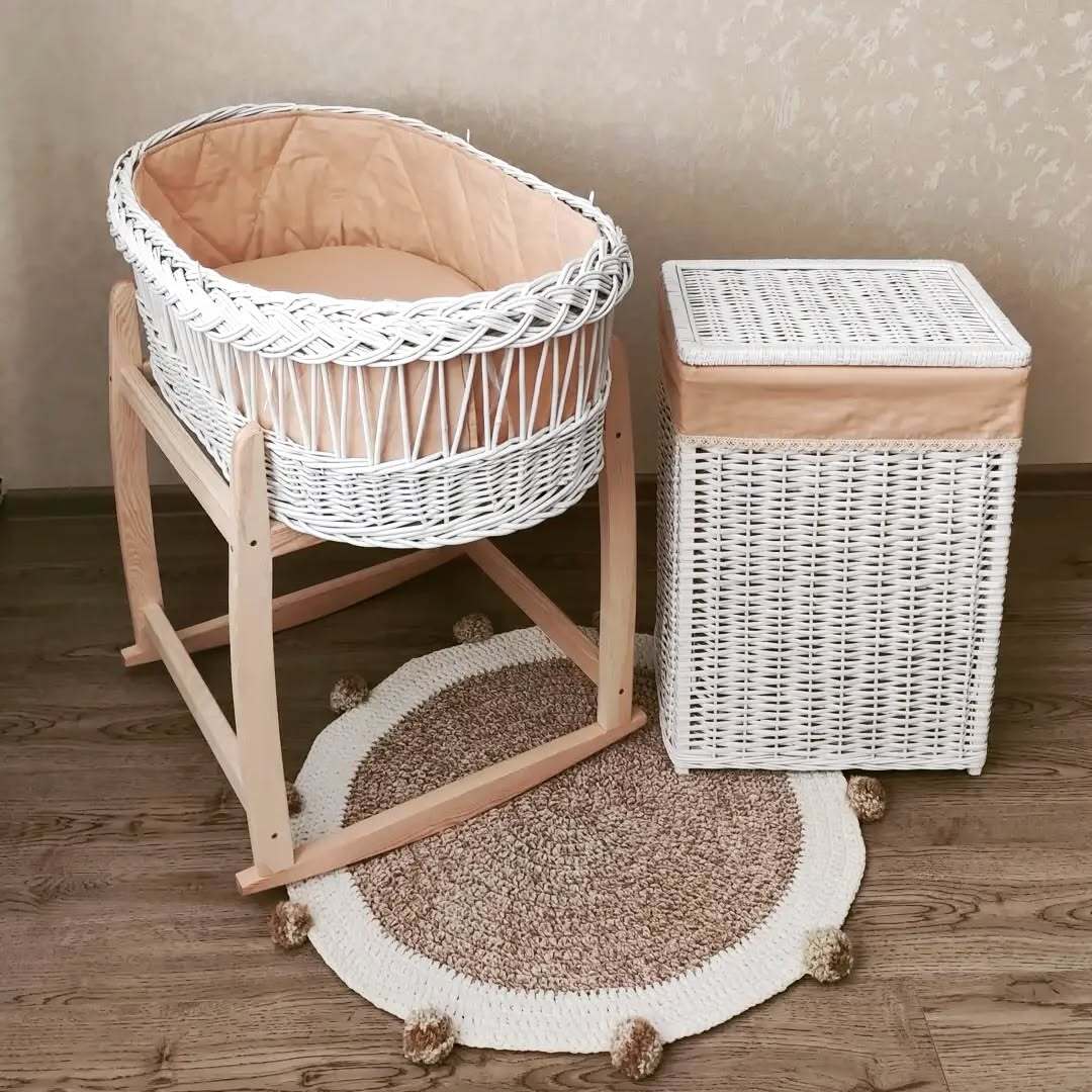 Culla in Vimini Intrecciata a Mano Tessitura Rara Senza Cappuccio – Con Ruote o Dondolo - universo del bambino