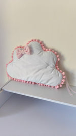 Cuscino a forma di nuvola bianca con frangia pon pon rosa, fiocco decorativo, cameretta