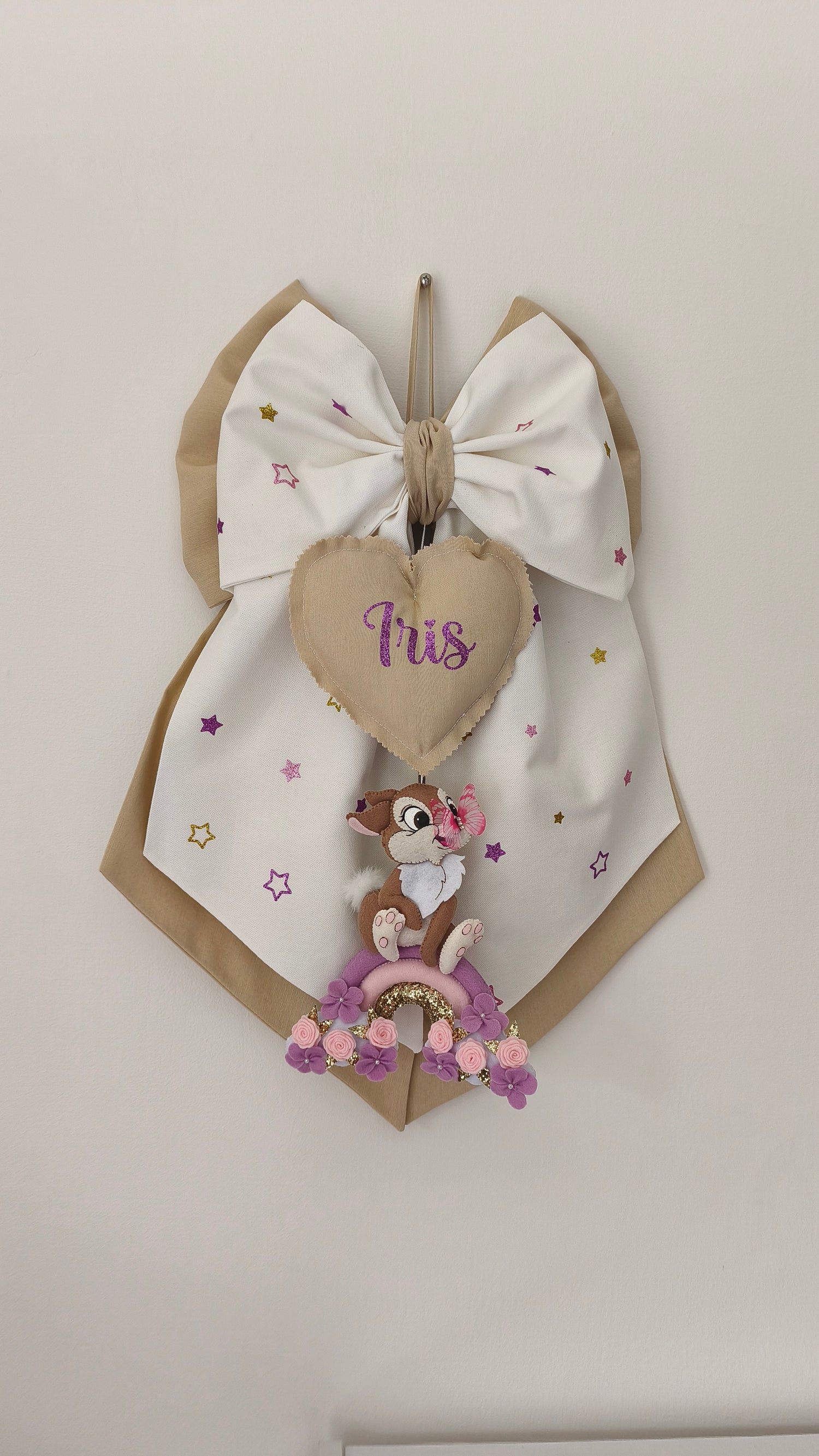 Fiocco nascita bimba bianco stelle glitter e tortora con cuore ricamato coniglietta arcobaleno fiori lilla e rose rosa