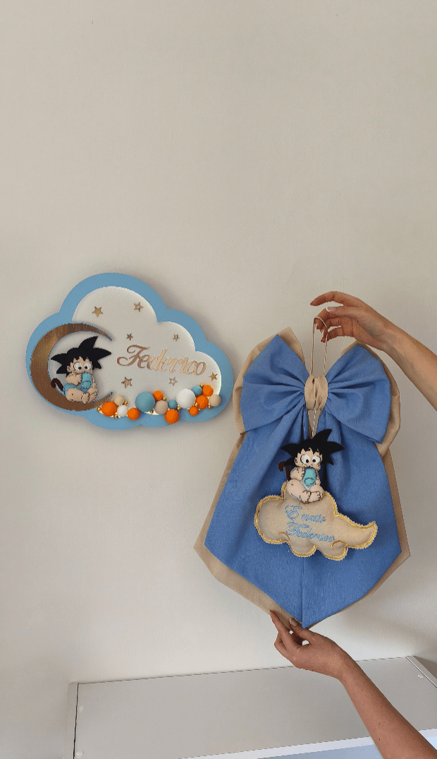 Fiocco Nascita Personalizzabile Bimbo Goku su Nuvola Speedy Dragon Ball - universo del bambino