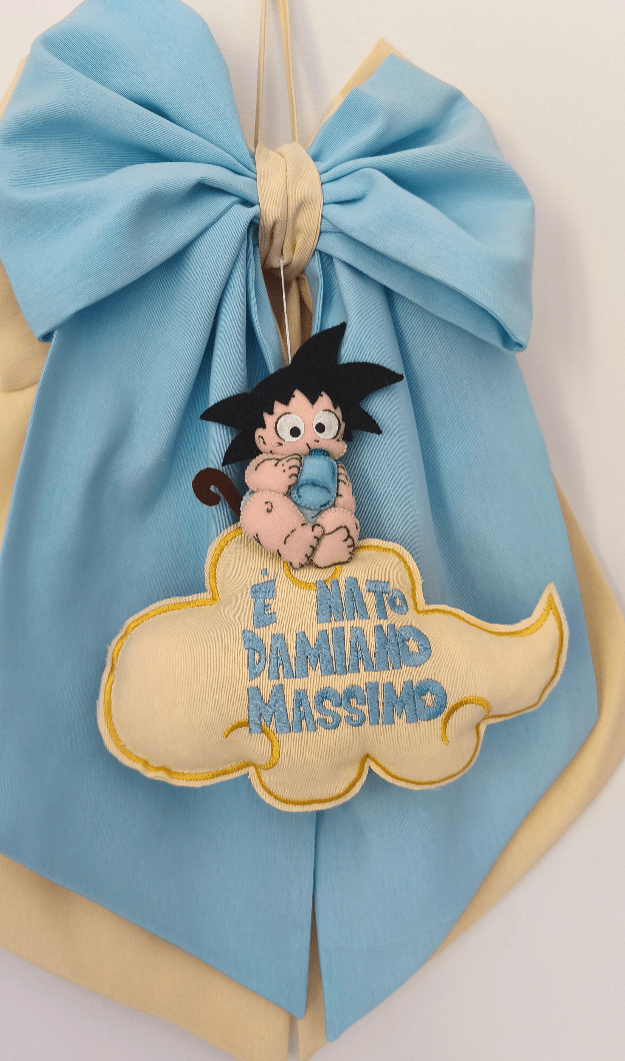 Fiocco Nascita Personalizzabile Bimbo Goku su Nuvola Speedy Dragon Ball - universo del bambino