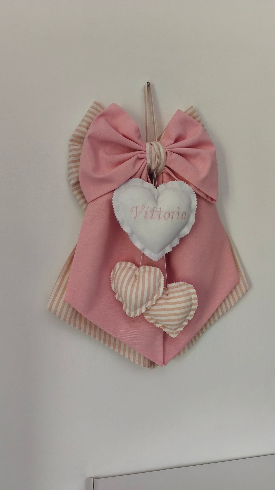 Fiocco Nascita Personalizzato Tre Cuoricini/Stelline Rosa Baby – Urgenza in 24 ore! - universo del bambino