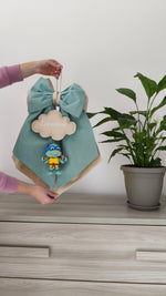 Fiocco nascita verde salvia con Tartaruga Ninja in feltro, nuvola beige personalizzata con nome ricamato.