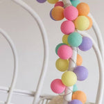 Ghirlanda Luminosa LED a Palline di Cotone per Cameretta Bambini - universo del bambino