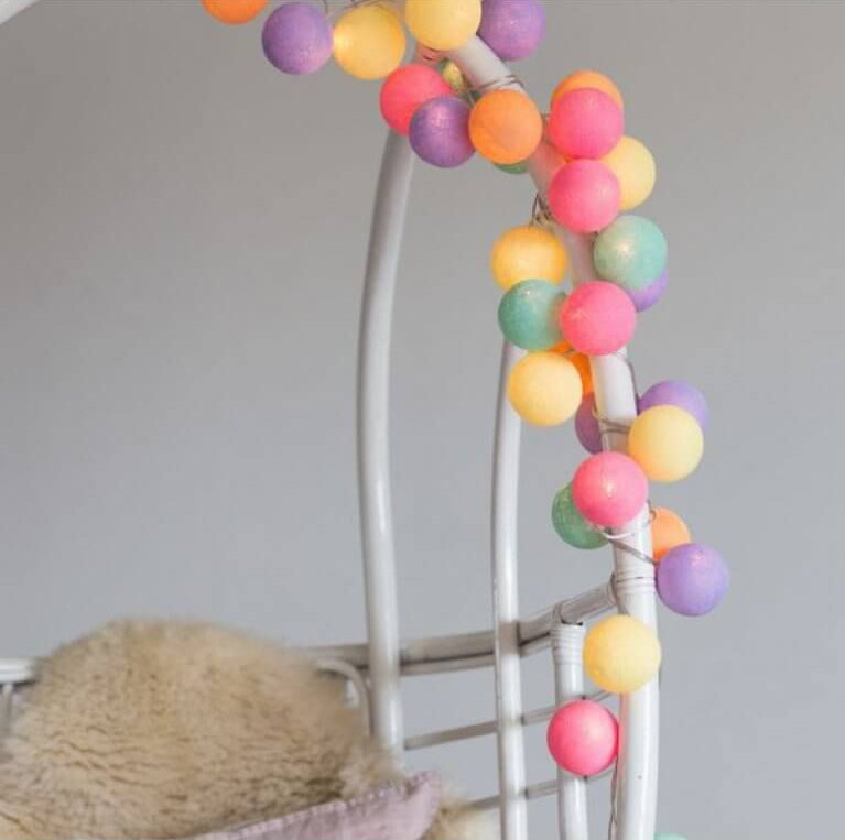 Palline luminose LED cotone colori arcobaleno pastello, decorazione allegra cameretta