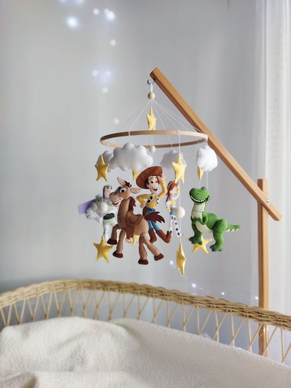 Giostrina culla neonato a tema Toy Story in feltro con sceriffo Woody, Buzz Lightyear, dinosauro Rex e cavallo Bullseye