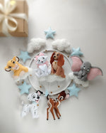 Giostrina culla Disney con stelle azzurro polvere, nuvole bianco panna, Dumbo grigio e rosa antico, regalo nascita neonato