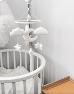 Giostrina Musicale Culla Personalizzata | Luna e Nuvole Bouclé Bianco - universo del bambino