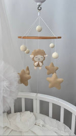 Giostrina Musicale Culla Personalizzata | Pecorella e Stelle Beige - universo del bambino