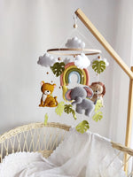 Giostrina musicale culla personalizzata animali safari, cerchio legno naturale, mobile neonato handmade