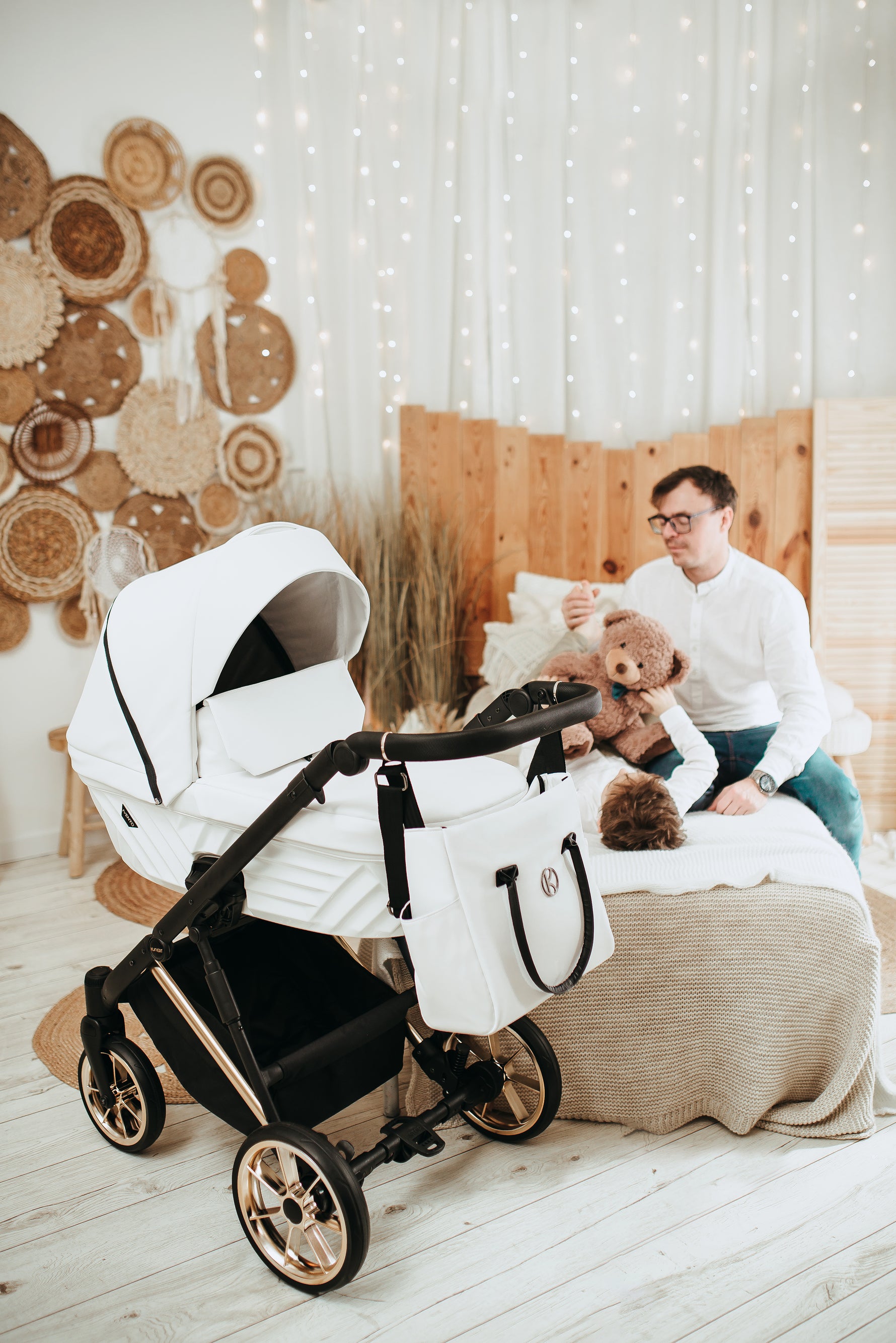 Passeggino Kunert Ivento 3in1 bianco oro con navicella e borsa fasciatoio, set completo per neonato