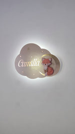 Lampada nuvola beige personalizzata con nome e volpetta artigianale sulla luna scura, luce notturna bambini
