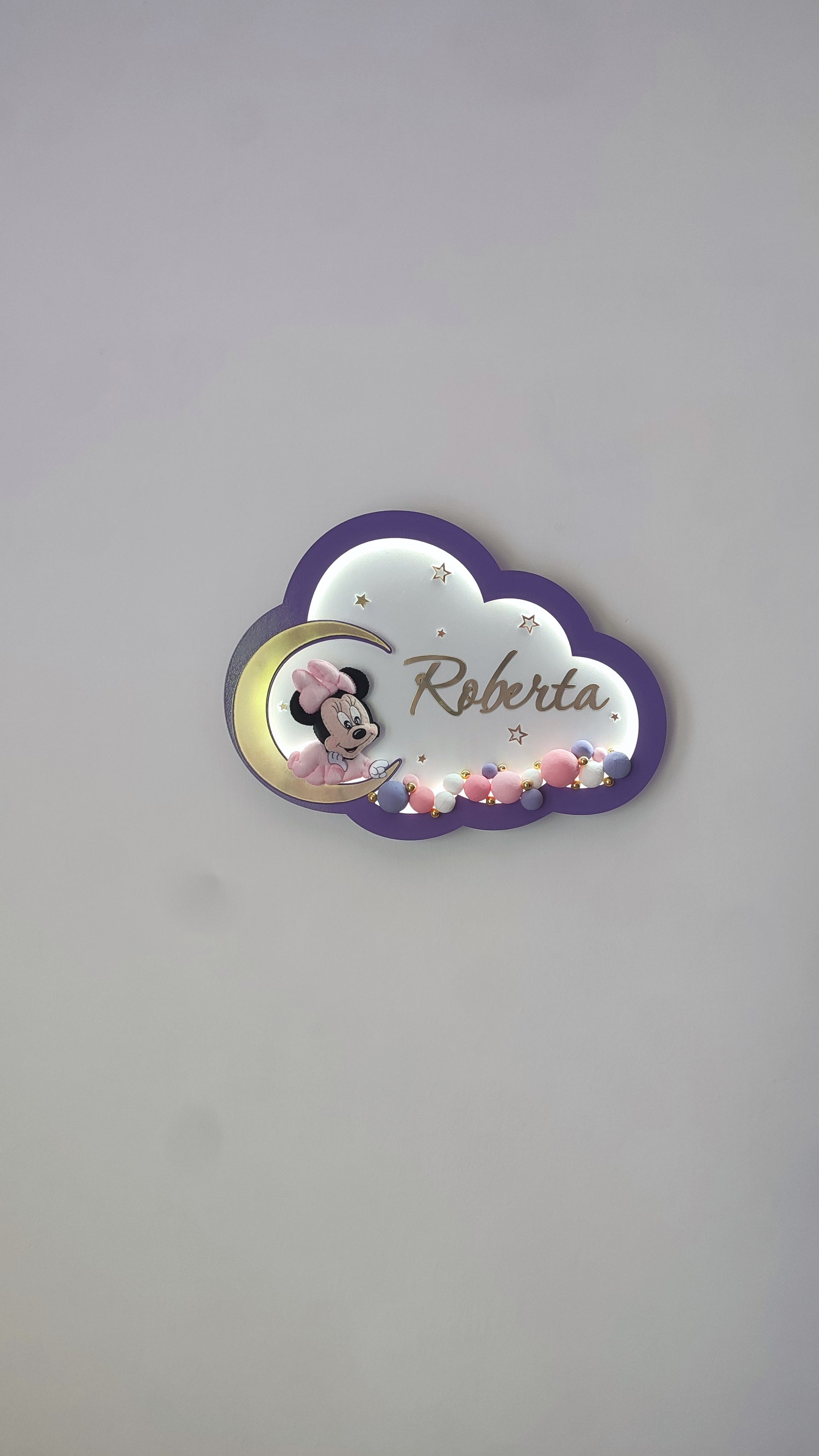 Lampada led nuvola bicolore viola e bianco con nome bimba dorato, topolina e perline rosa