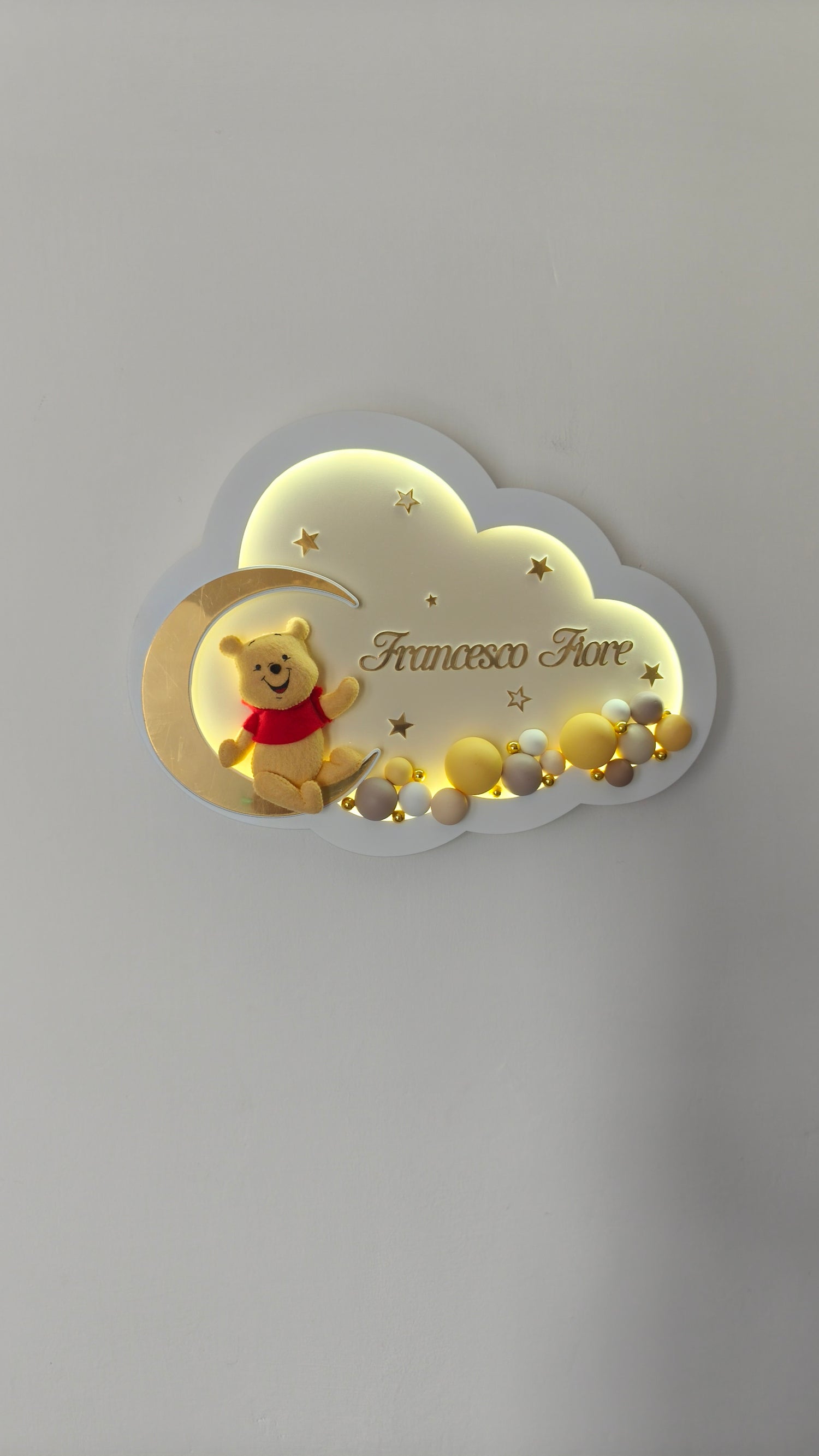 luce notturna artigianale bambini tema winnie the pooh con palline colorate fatte a mano 
