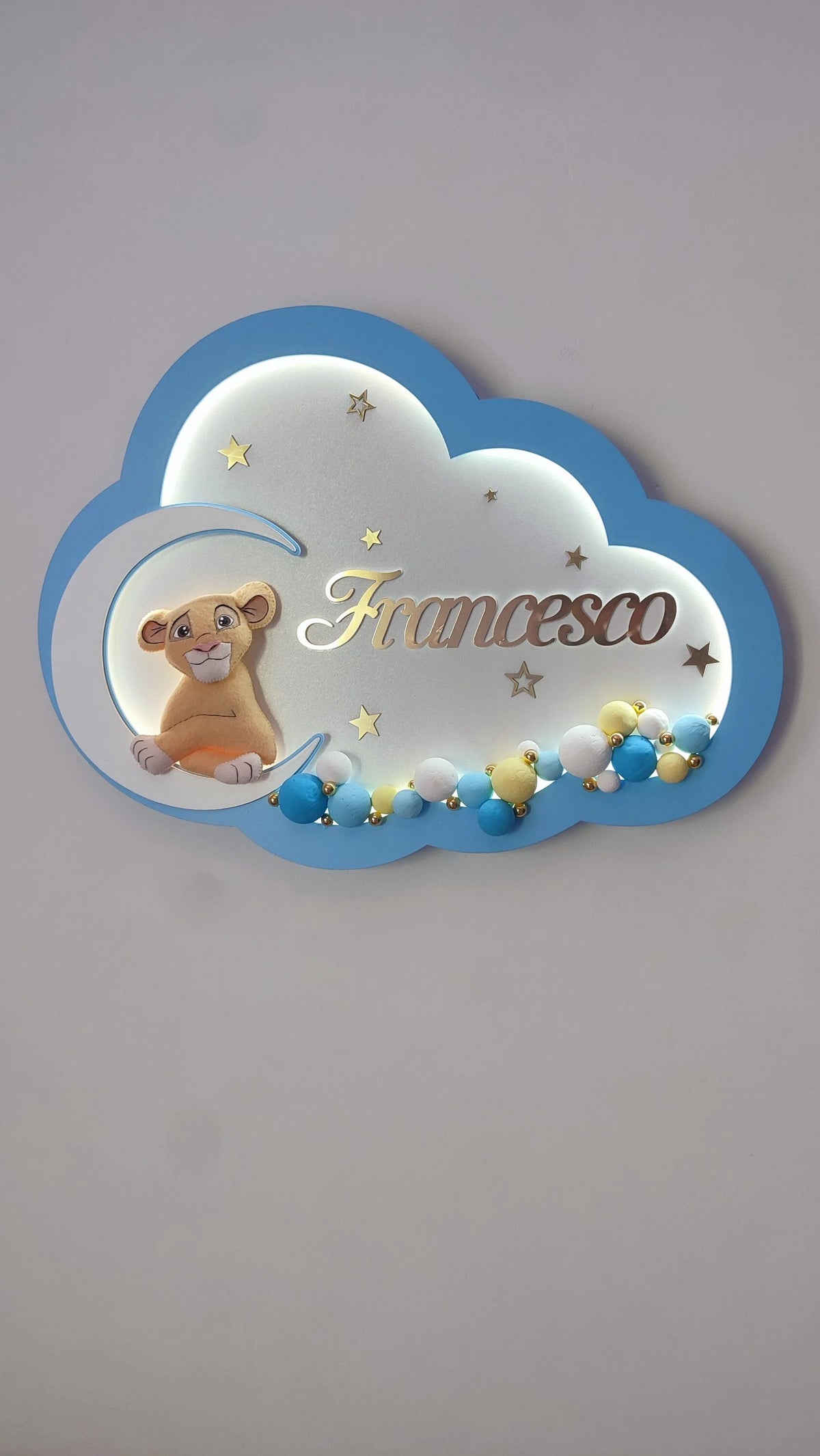 Luce notturna nuvola bicolore azzurro e bianco personalizzata con nome bambino, cucciolo di leone