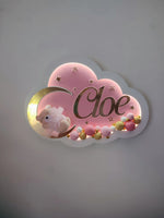 luce notturna nuvola LED rosa con orsetto su luna oro, nome personalizzato, perline dipinte a mano rosa e oro