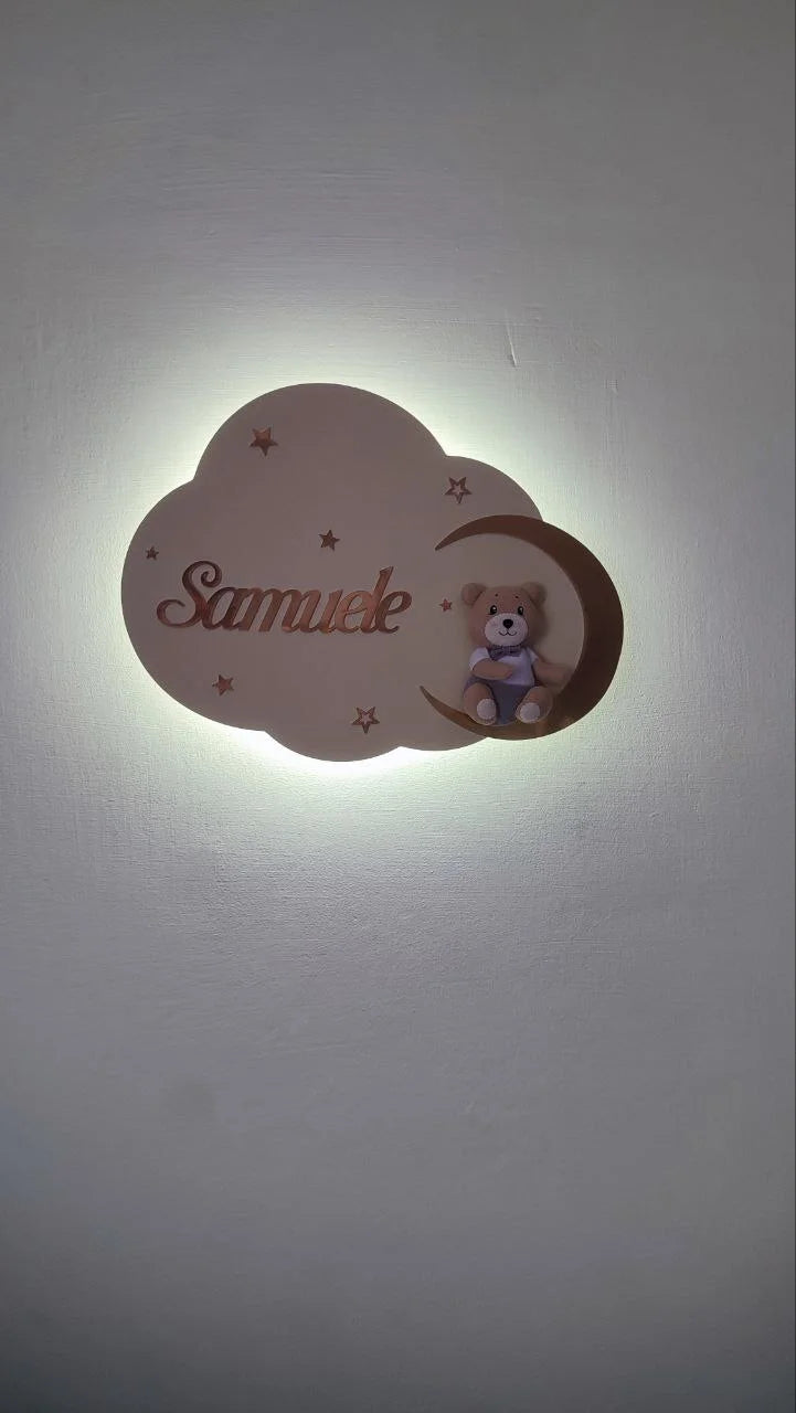 Luce notturna LED nuvola panna con nome personalizzato, orsetto in feltro sulla luna dorata, cameretta bambino