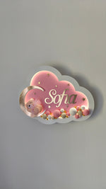Luce notturna rosa a nuvola personalizzata con nome Sofia, dolce orsetto sulla luna e stelline decorative