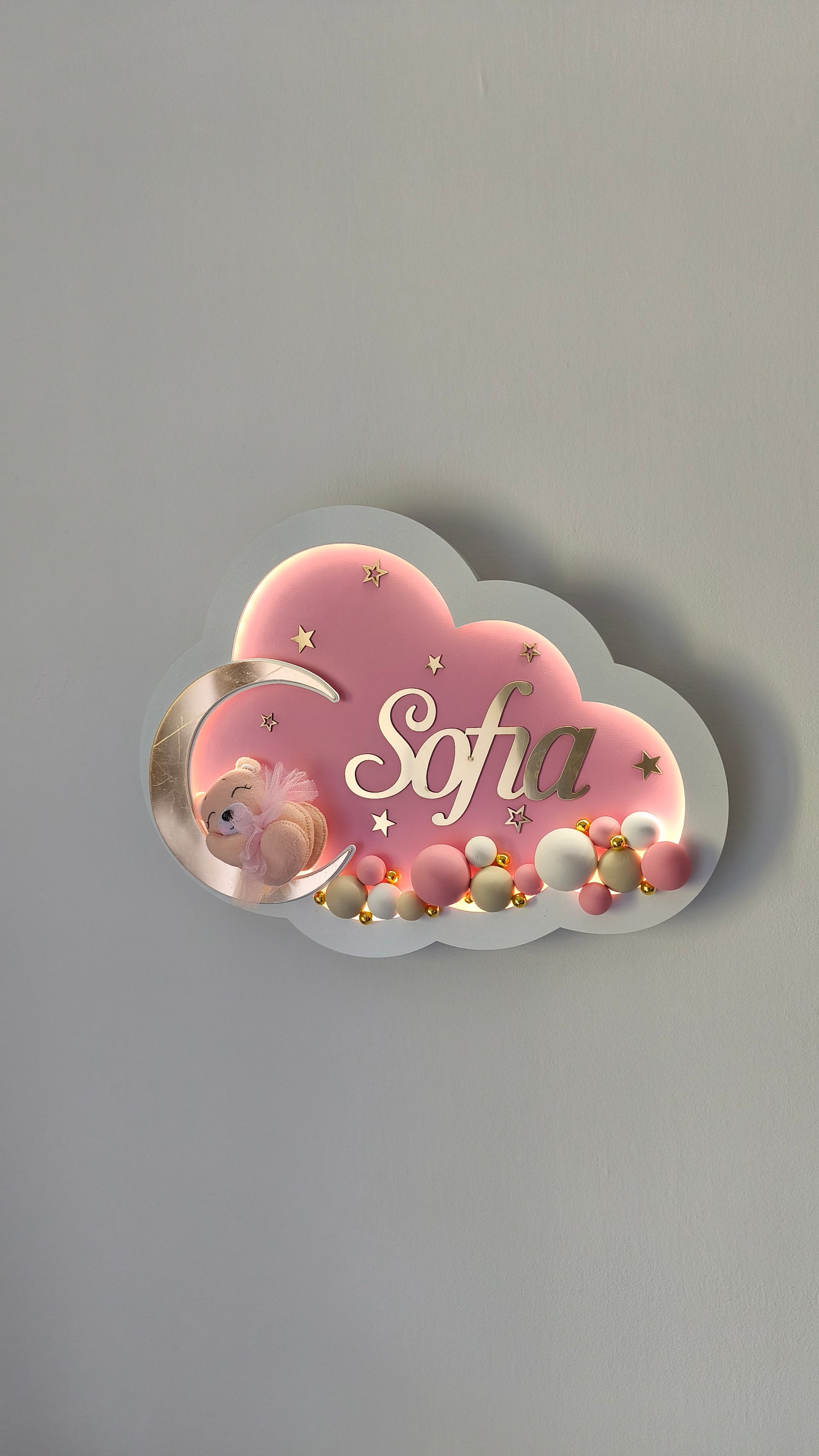 Luce notturna rosa a nuvola personalizzata con nome Sofia, dolce orsetto sulla luna e stelline decorative
