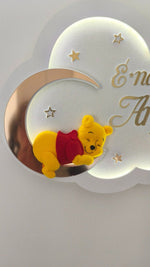 Luce Notturna per Bambini Personalizzata Winnie the Pooh che Dorme – Con Nome Bambino - universo del bambino