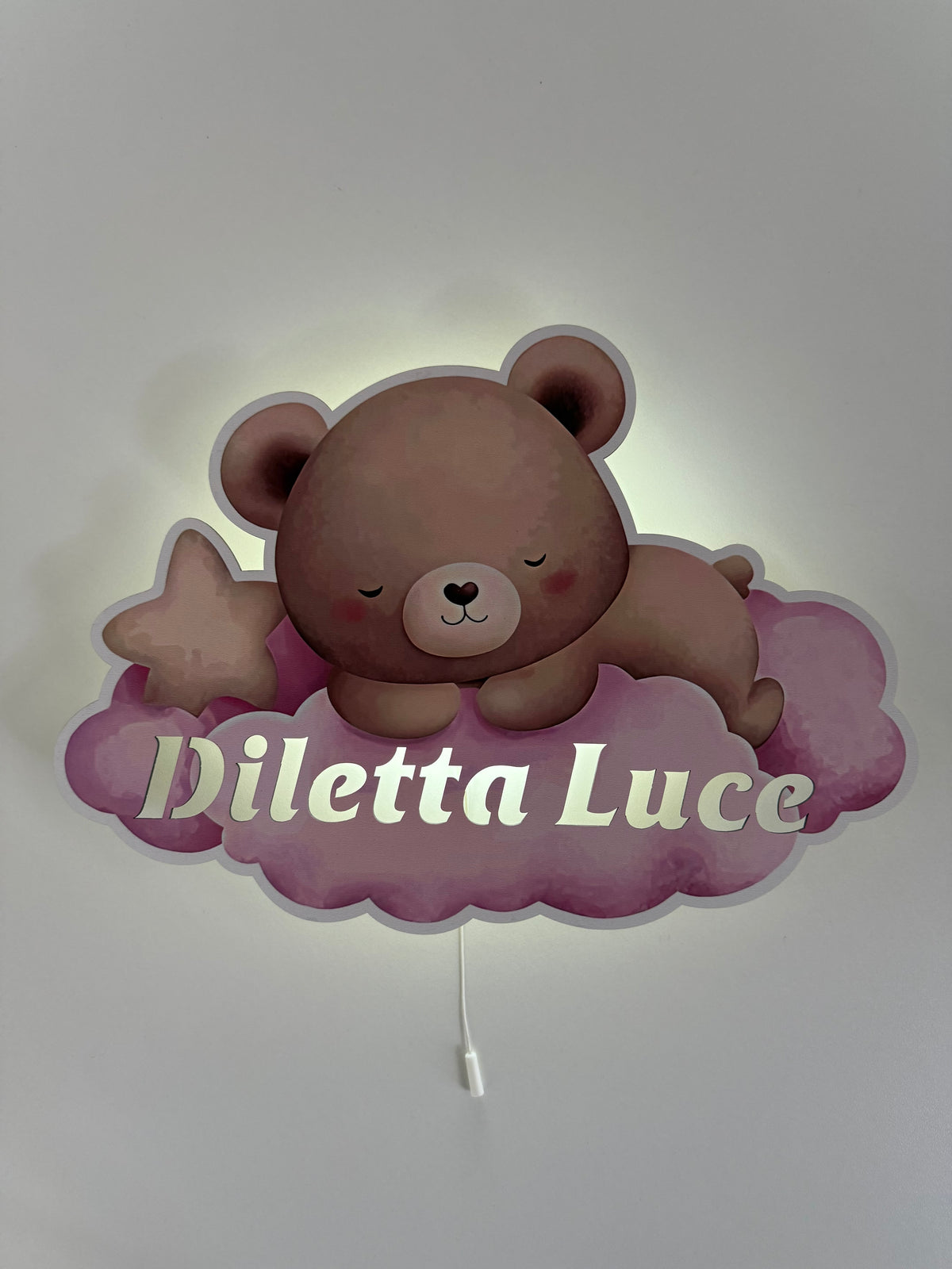 Luce notturna stampata con orsetto su nuvola rosa accesa da parete, lampada led printer personalizzata con nome.