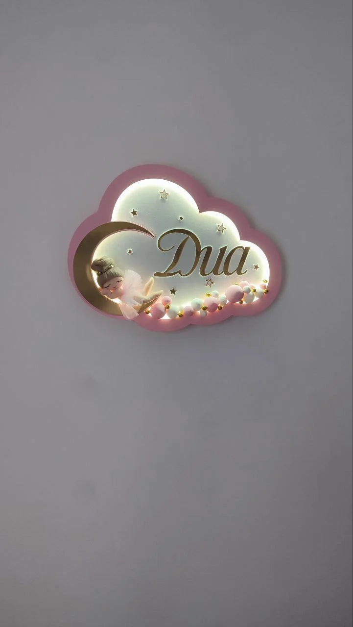 Luce notturna LED nuvola rosa personalizzata con nome, lampada bambini artigianale, palline e decorazione cameretta