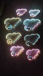 Luci notturne nuvola personalizzate accese al buio, più varianti colori e personaggi, nomi incisi LED, regalo nascita bambino bambina