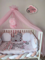 Luce notturna nuvola rosa con elefantino sulla luna, nome inciso LED, appesa sopra lettino neonata, cameretta rosa allestita bambina