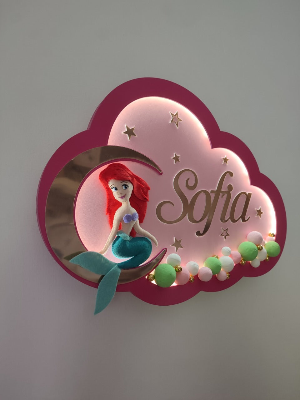 Luce notturna personalizzata nuvola fucsia, sirenetta Ariel sulla luna dorata, nome inciso su misura, luce LED calda, regalo nascita bambina