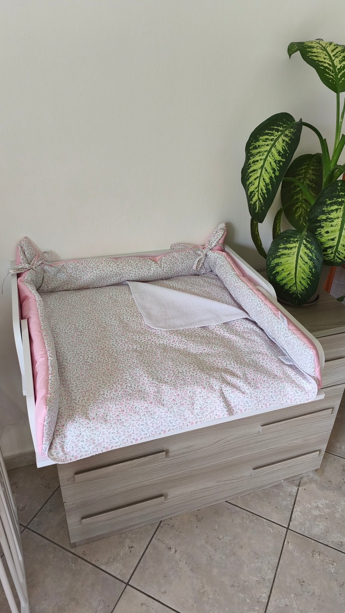 Materassino Fasciatoio Bordi Alti Personalizzato – Cotone Fiori Rosa - universo del bambino