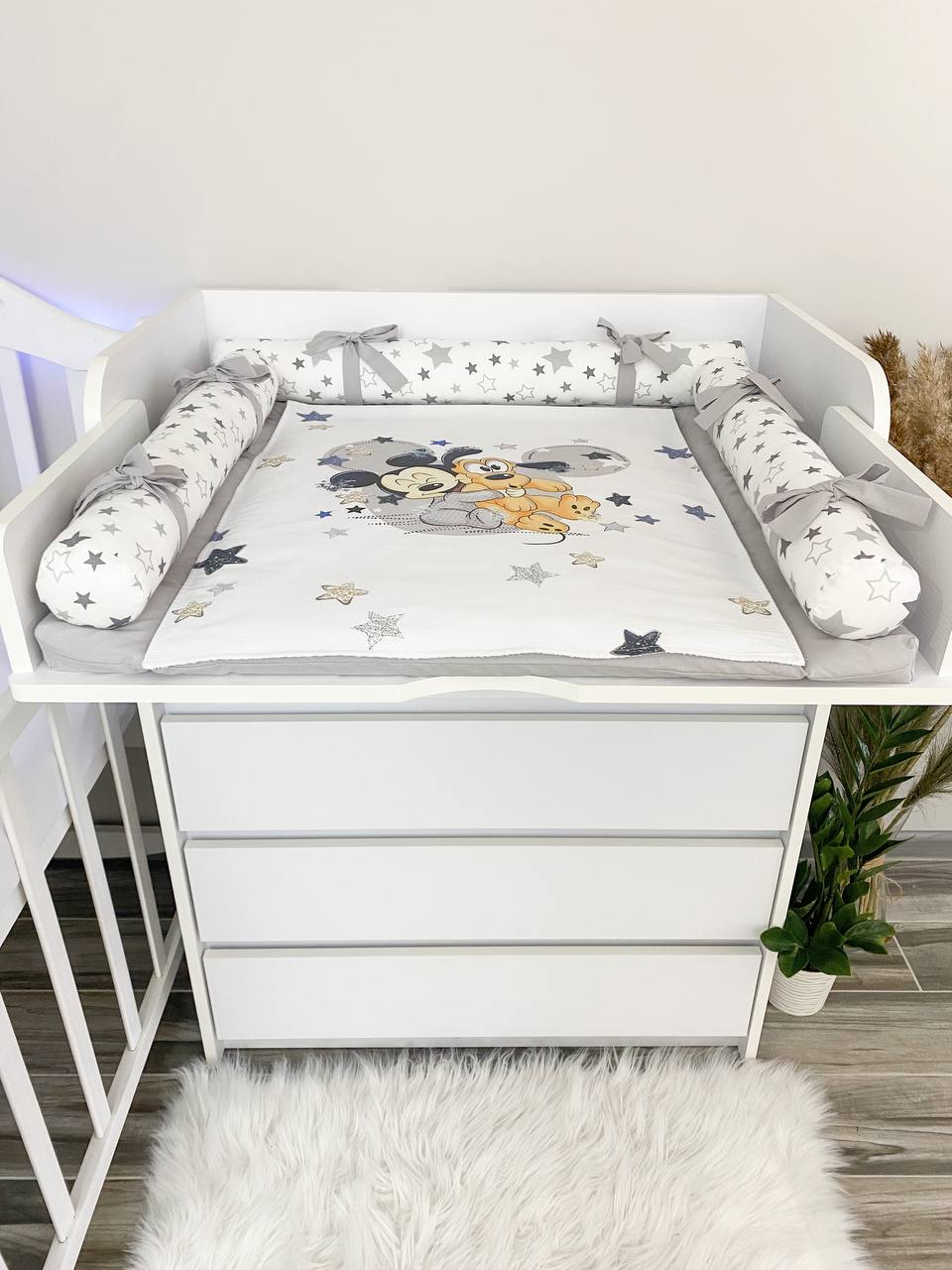 Materassino fasciatoio neonato rulli paracolpi Mickey Mouse Pluto stelle grigio bianco, double face impermeabile fatto a mano su misura, cambio pannolino