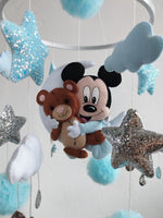 Carillon cameretta neonato topolino feltro azzurro stelle glitter, cerchio legno handmade