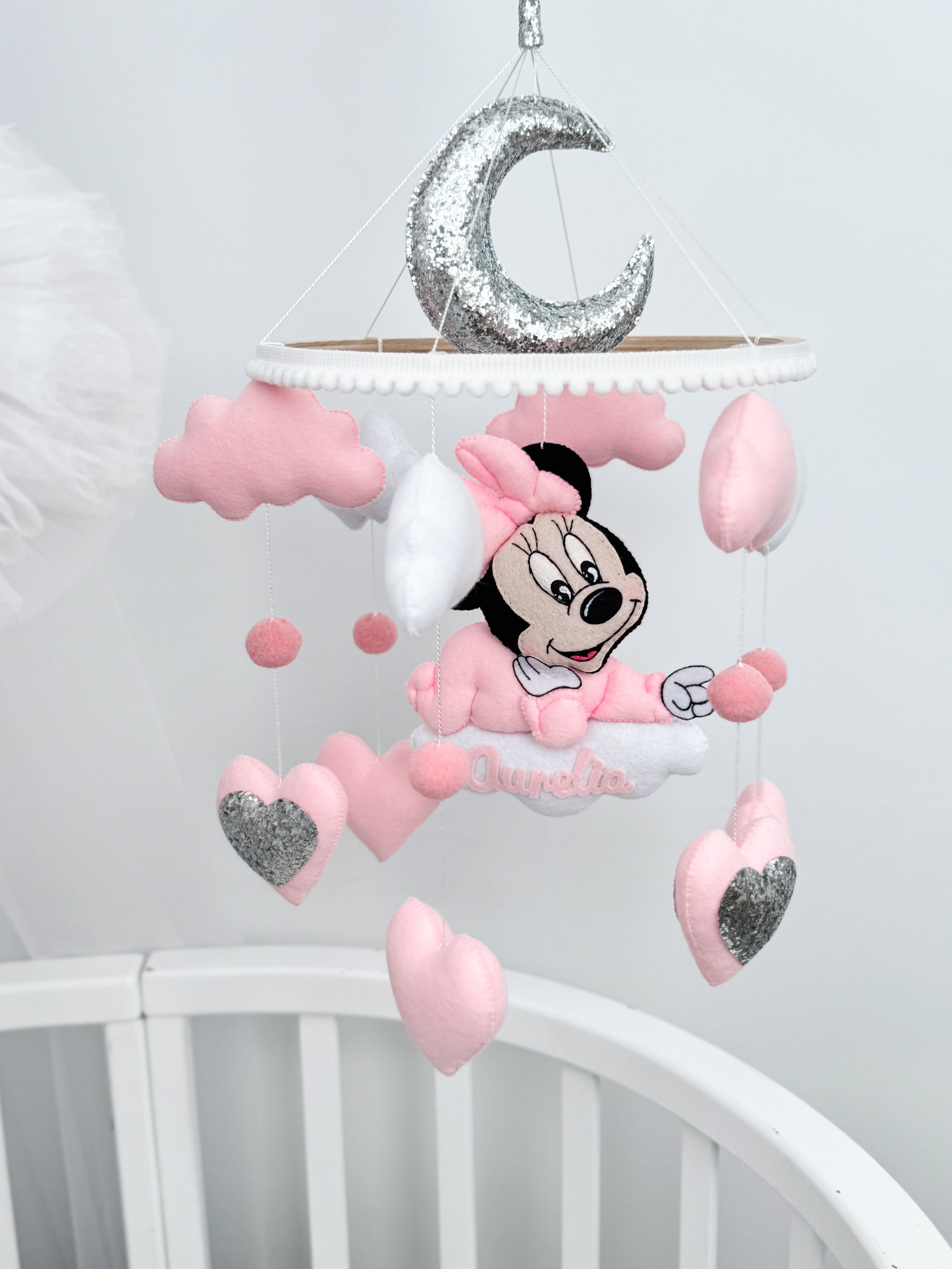 Giostrina musicale Minnie feltro rosa silver con nome personalizzato lettino neonata regalo nascita