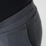 Pantaloni della tuta premaman grafite abbinabili alla felpa con cappuccio Warm&Cosy