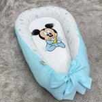 Riduttore nido Next to Me neonato azzurro con stelline e Baby Topolino, bordi imbottiti morbidi personalizzabile