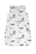 Sacco nanna estivo 0.5 tog leggero bianco fantasia whale con narvali tartarughe luna e stelle, sacco sleeping fresco per neonati estate