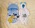 Sacco nanna neonato impermeabile antivento in tessuto topolino azzurro, compatibile passeggino ovetto lettino, due cerniere laterali cappuccio estensibile fatto a mano