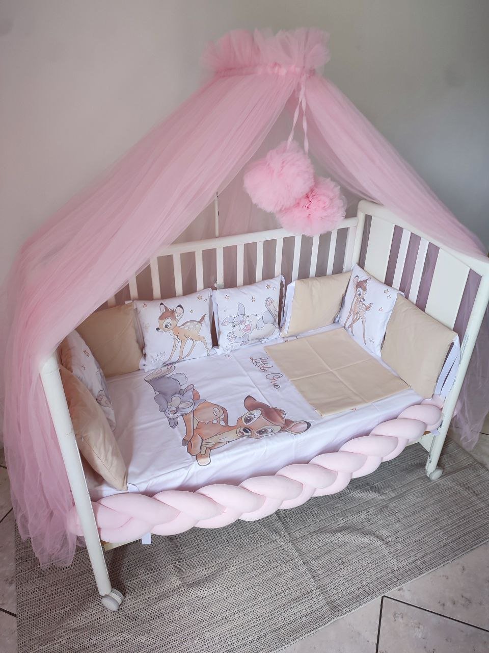 Set Paracolpi Lettino Culla a Treccia e Cuscini Sfoderabili Bambi e Tamburino - universo del bambino