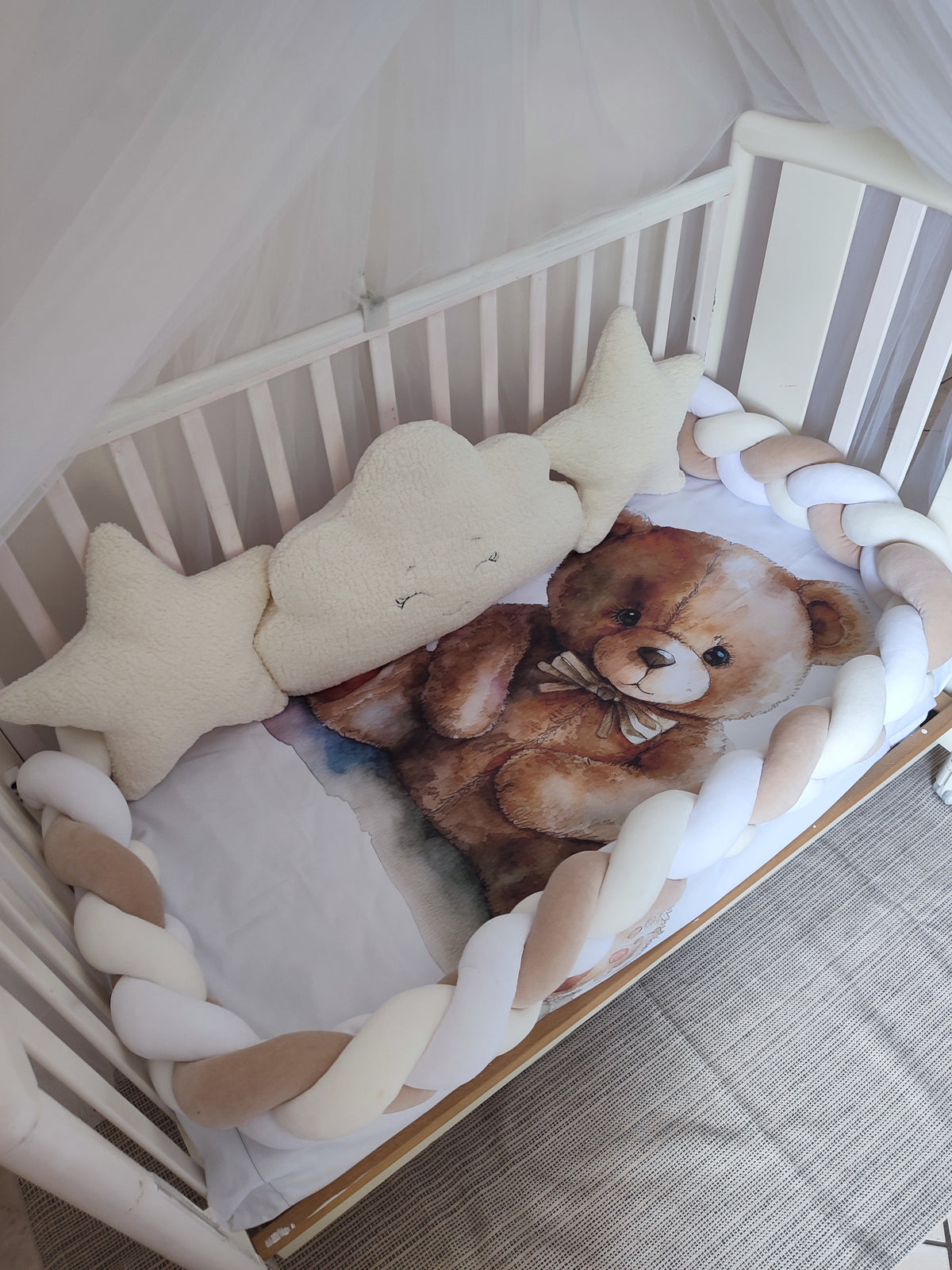 Set paracolpi treccia lettino bianco beige cuscini due stelle nuvola teddy panna neonato