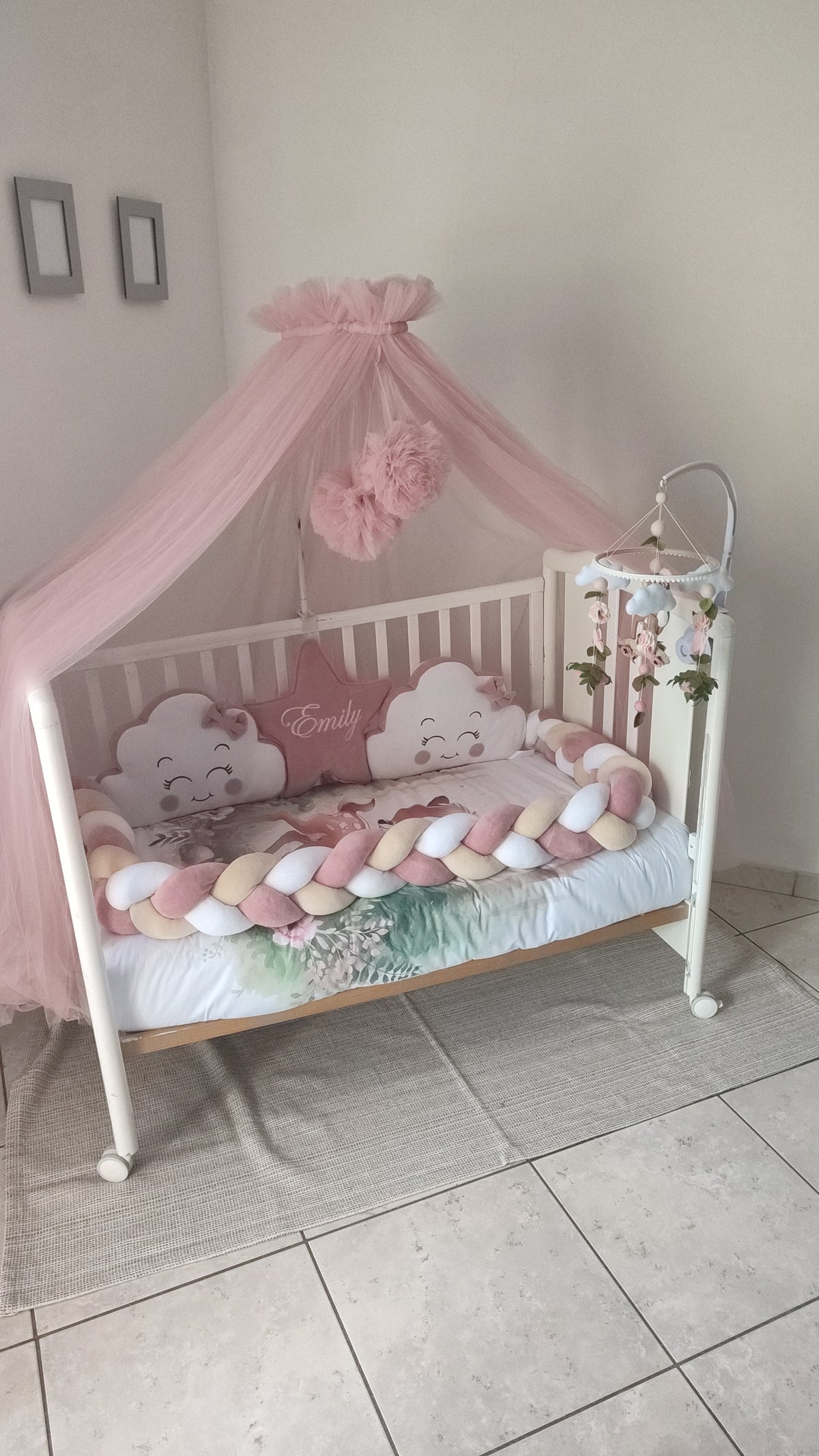 Set paracolpi treccia lettino rosa cuscini due nuvole e stella personalizzata nome ricamato