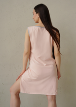 Retro della camicia da notte premaman Simple rosa cipria senza maniche, con spacco laterale e bordino grigio sullo scollo