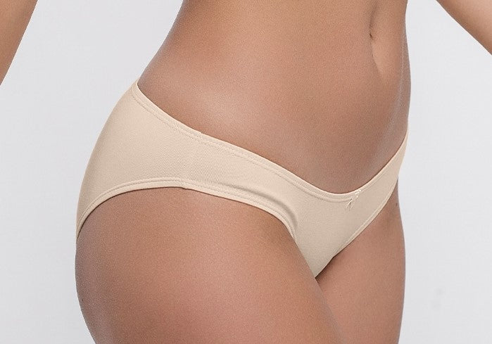 Slip premaman nude beige visti di lato, taglio basso sotto pancia in cotone morbido elastico per gravidanza