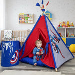 Tenda giochi per bambini con bambino seduto dentro cotone dipinta a mano tema supereroi personalizzata con nome, tappeto imbottito cuscino e pali pieghevoli inclusi