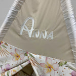 teepee tenda bambini nome ricamato su cotone beige sabia 
