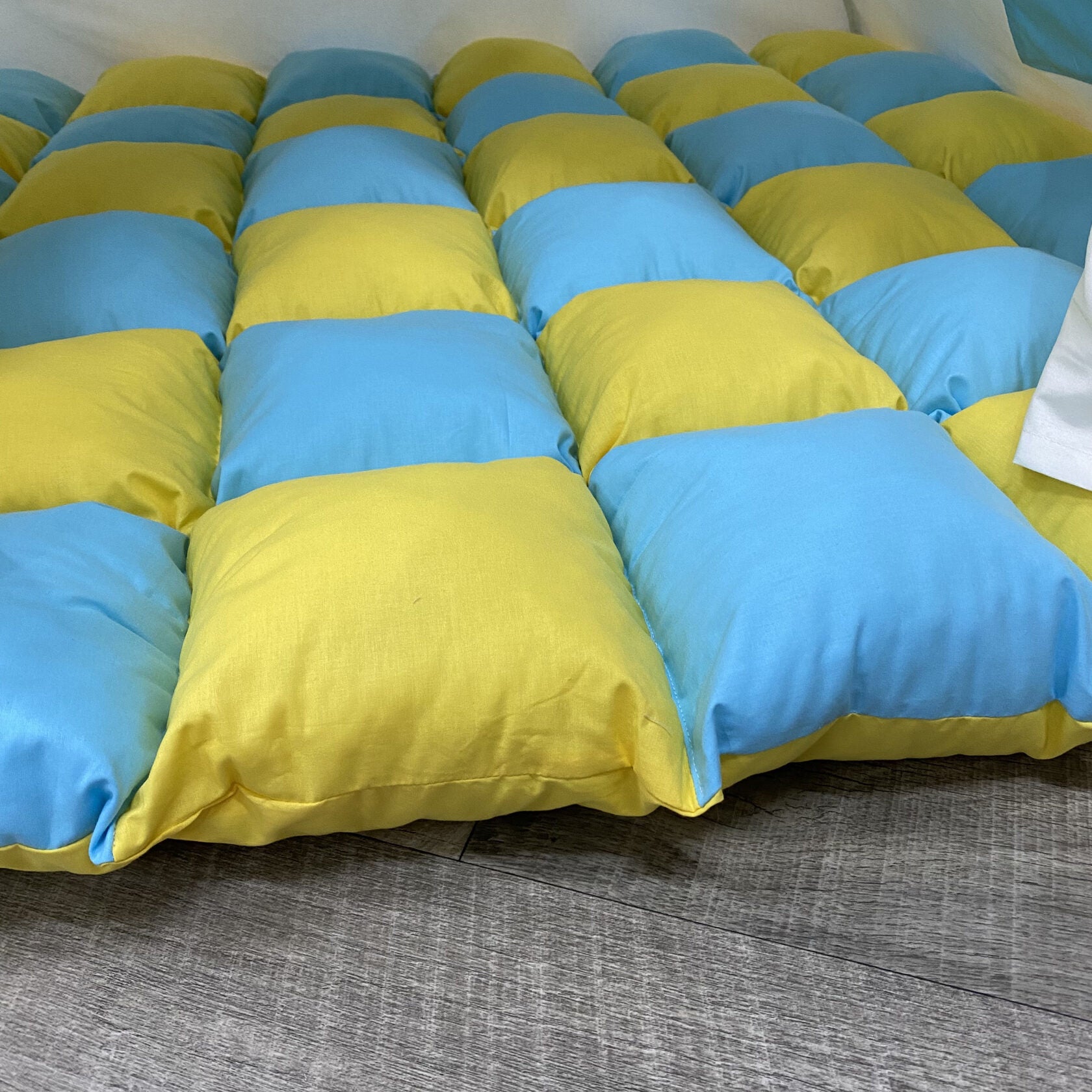 Interno tenda teepee Amico alieno bambini tappetto e cuscino inclusi 